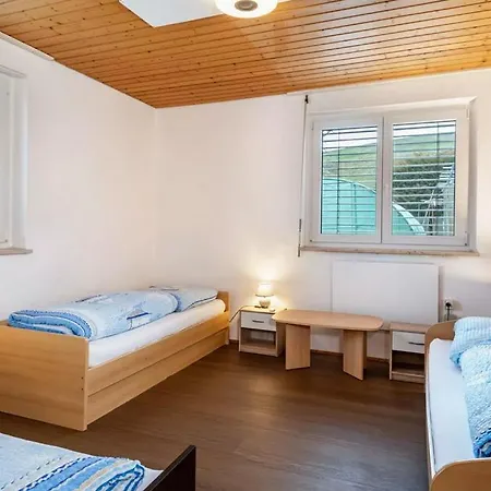 דירה 2 Zimmerwohnung In 88099 Ab 2 Uebernachtungen Neukirch (Tubingen)